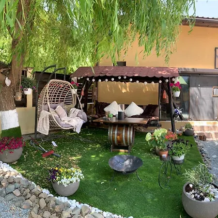 Casa Salcia بيت ضيافة