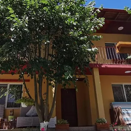 Casa Salcia فاما فيكي